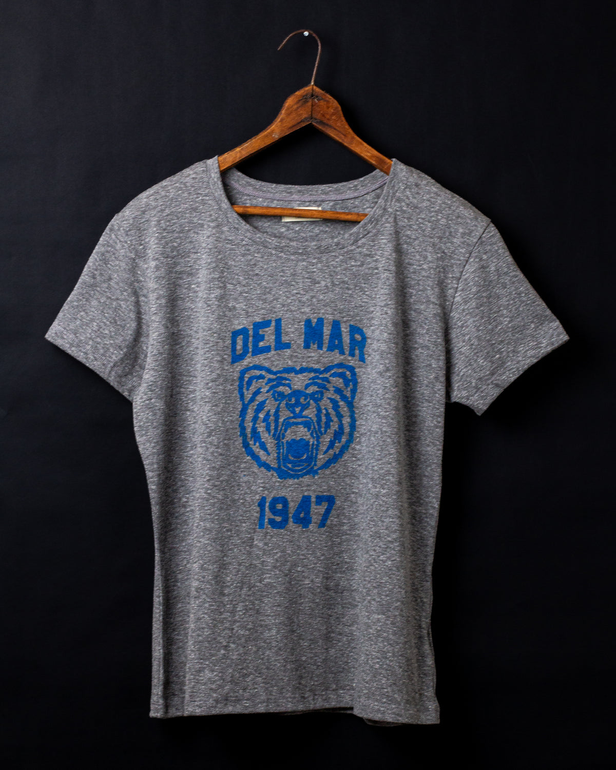 the "del mar bear" tee